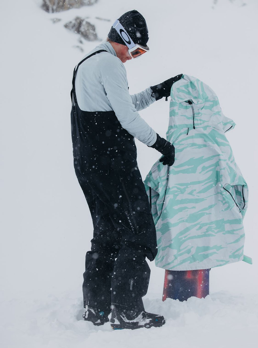 Burton AK Freebird GORE-TEX 3L Stretch Bib Pants