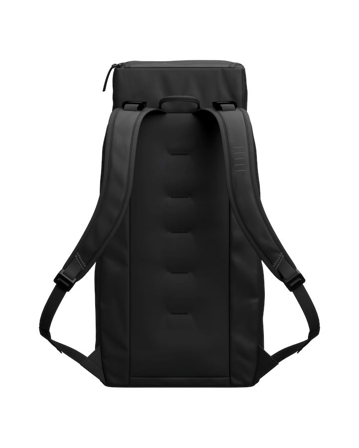 D__b_ Hugger Backpack 30L