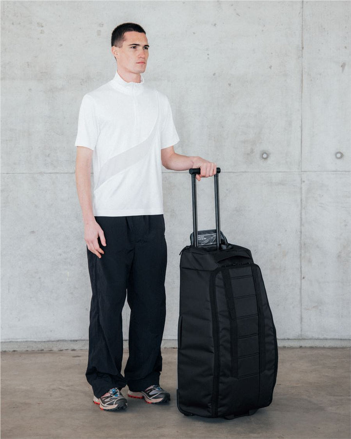 D__b_ Hugger Roller Bag 60L