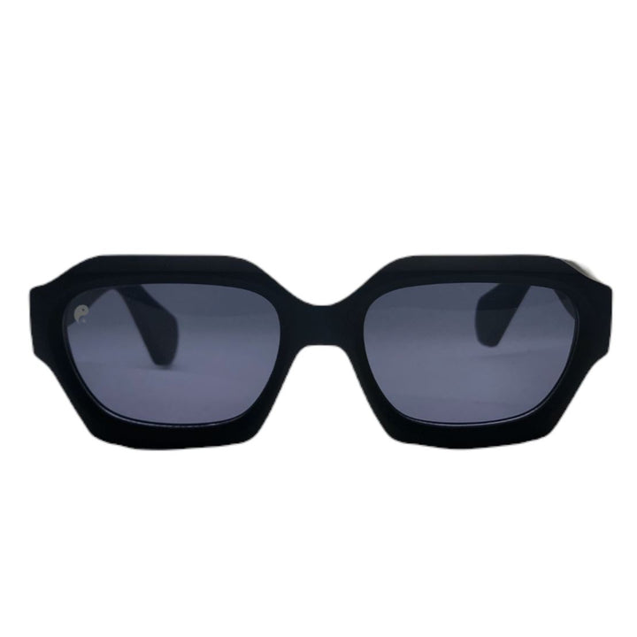 Fortune Widow Sunglasses Matte Black / Grey