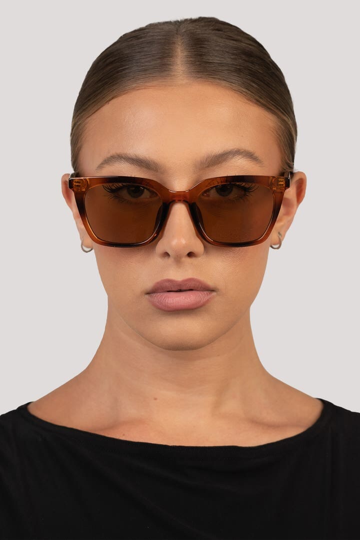 Otra Bree Sunglasses Havana / Brown