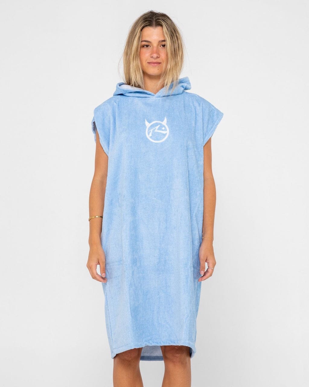 Rusty Essentials Hooded Change Towel