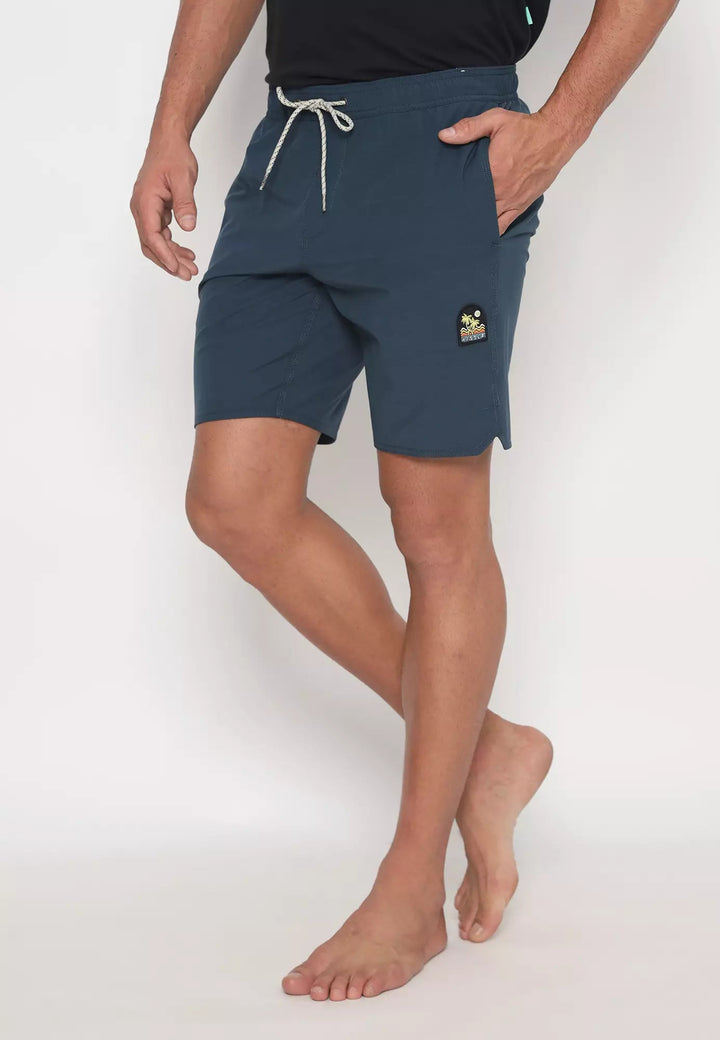 Vissla Solid Sets 17.5" Ecolastic Boardshorts Midnight S