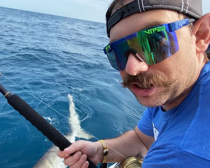 Pit Viper The Leonardo Polarised Double Wide Sunglasses