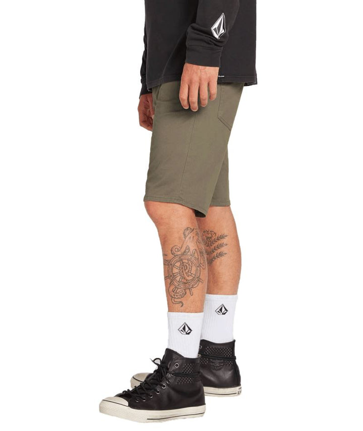 VOLCOM SOLVER LITE 5 POCKET SHORT