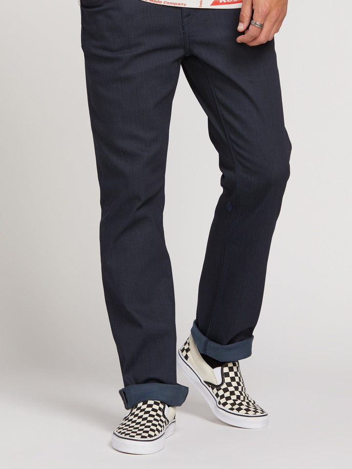 VOLCOM SOLVER MODERN FIT JEANS Coated Indigo Wash 30