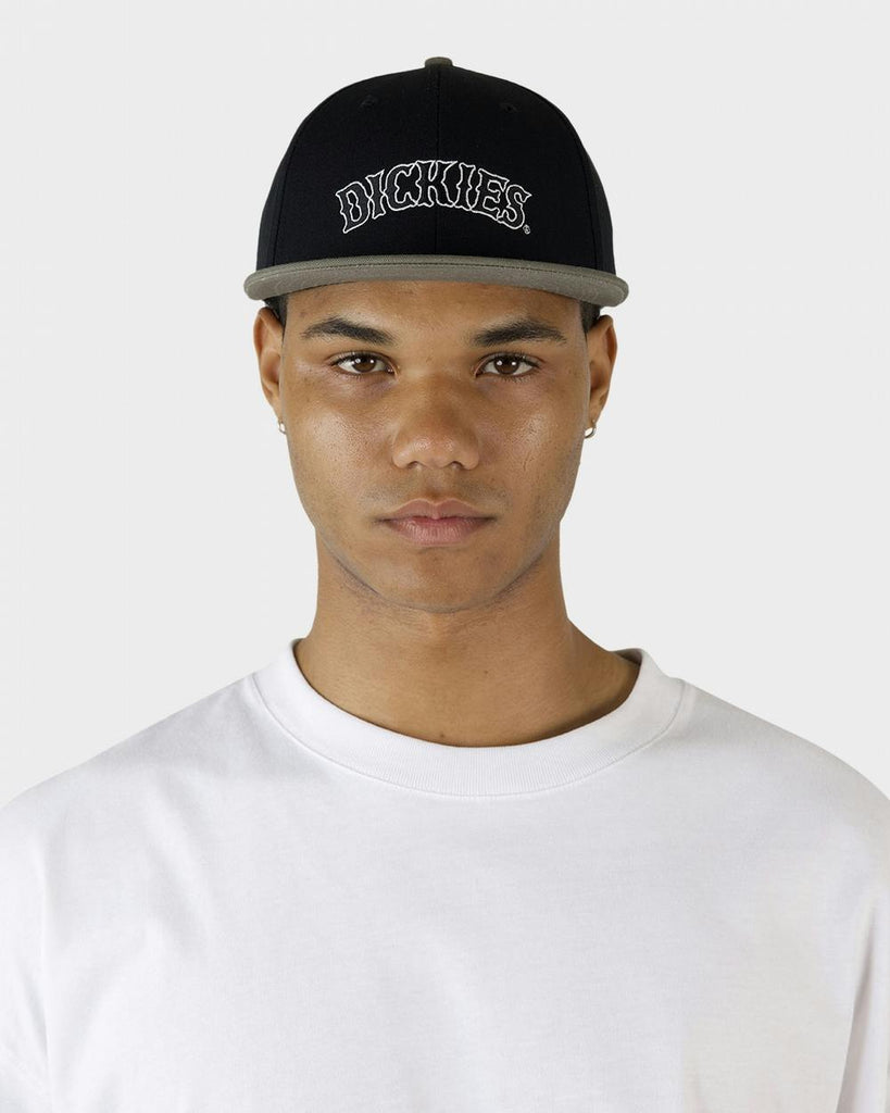 Dickies Old Saloon 6 Panel Snapback Cap