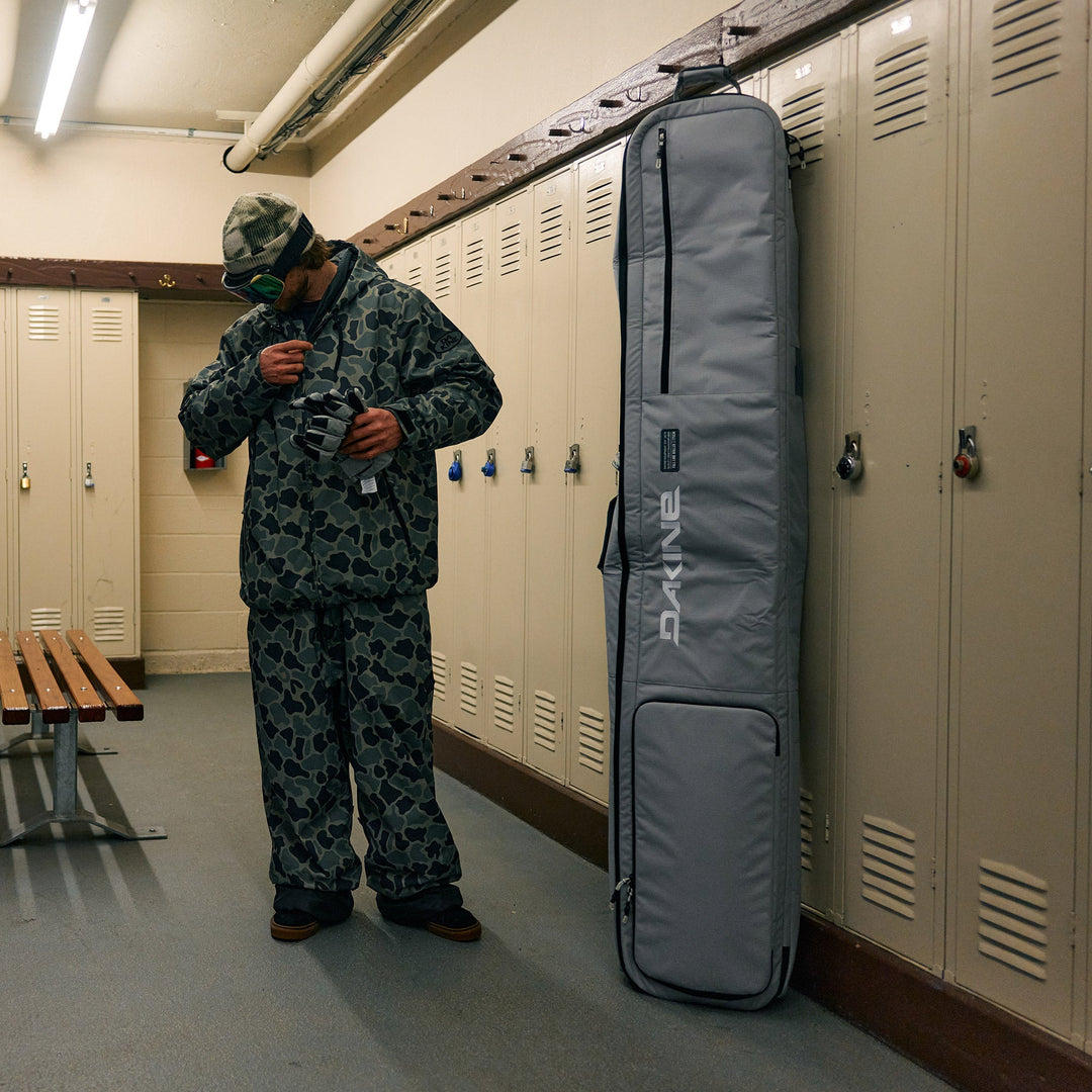 DaKine Fall Line Ski Roller Bag