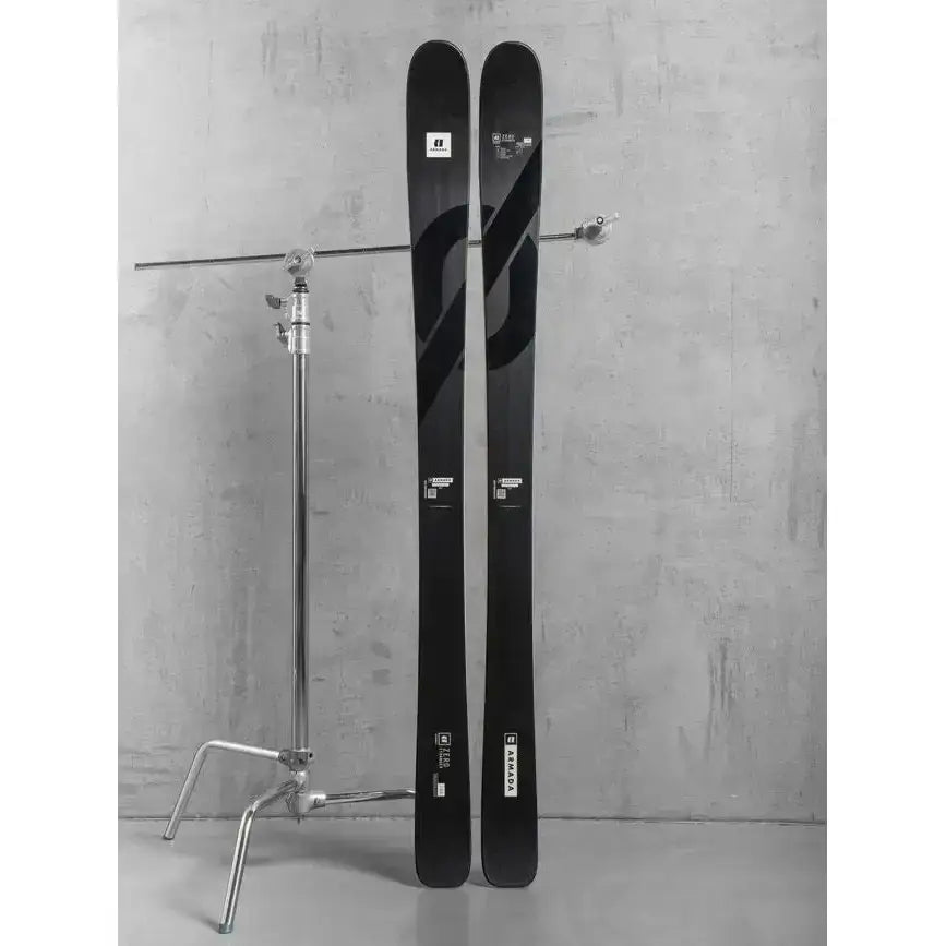 Armada Stranger Ski 23/24 