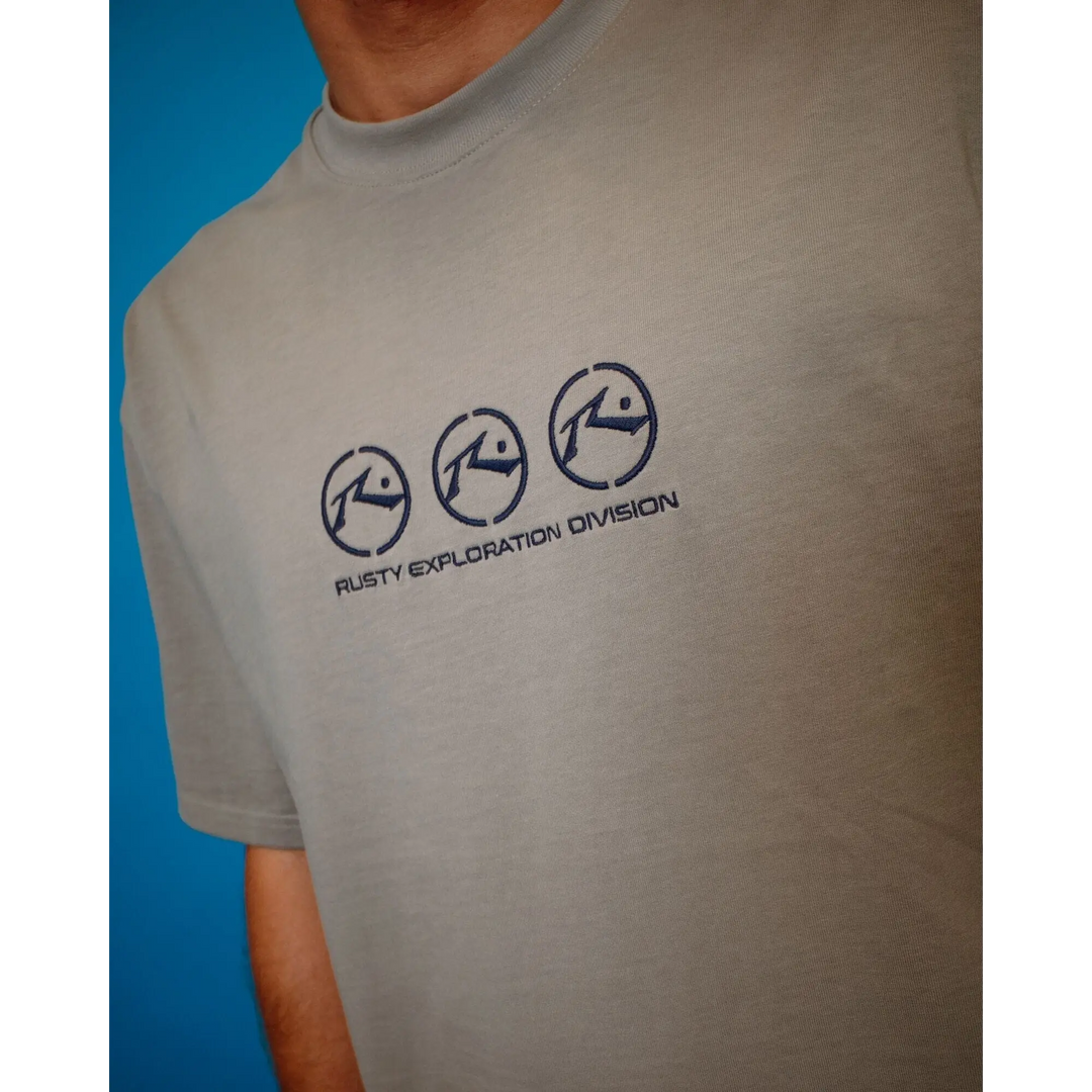 Rusty Crusoe Oversized Graphic T-Shirt 