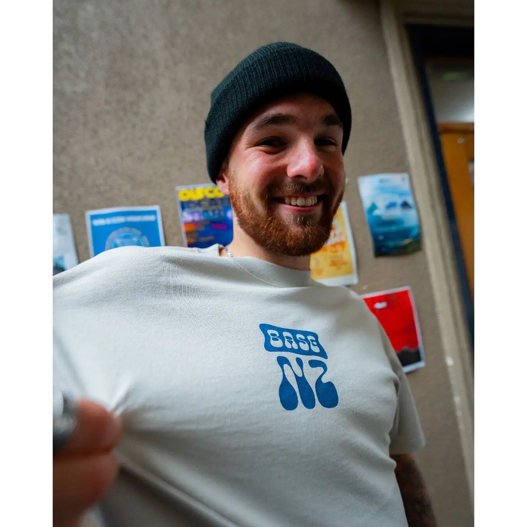 BaseNZ Mens Mountain Base Heavy Faded T-Shirt 