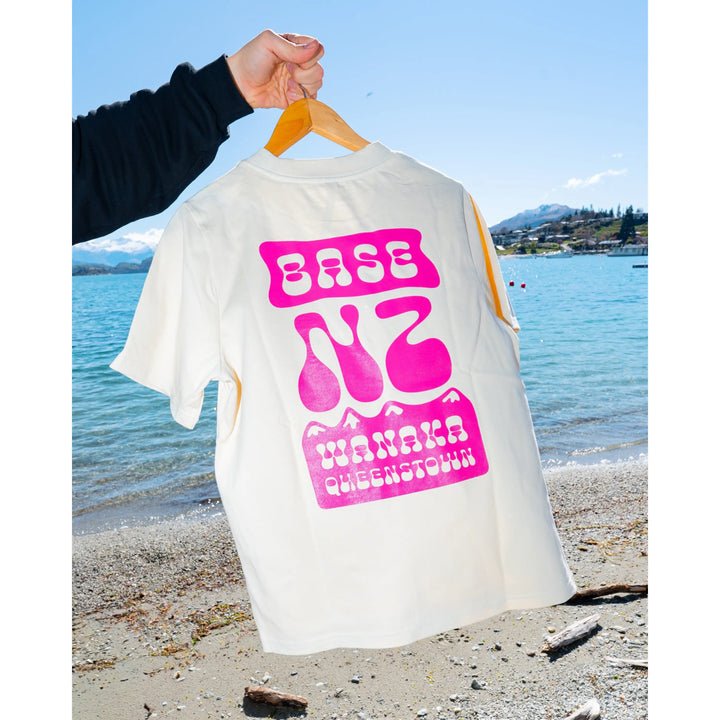 BaseNZ Womens Mountain Base Heavy T-Shirt - Ecru / Fuchsia