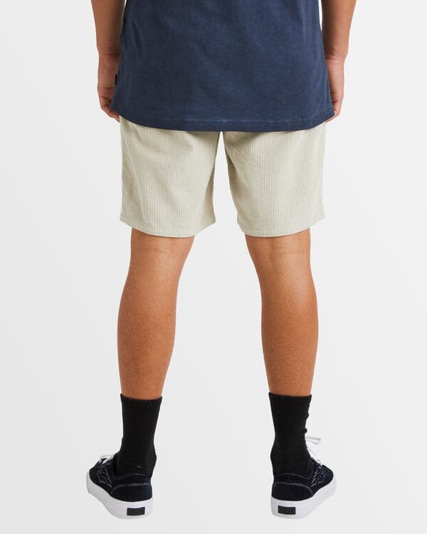 Billabong Larry Corduroy 18" Shorts 