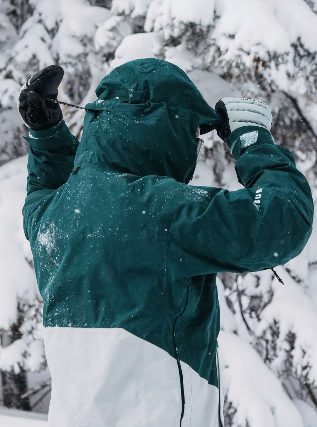 Burton AK Velocity GORE-TEX Anorak 