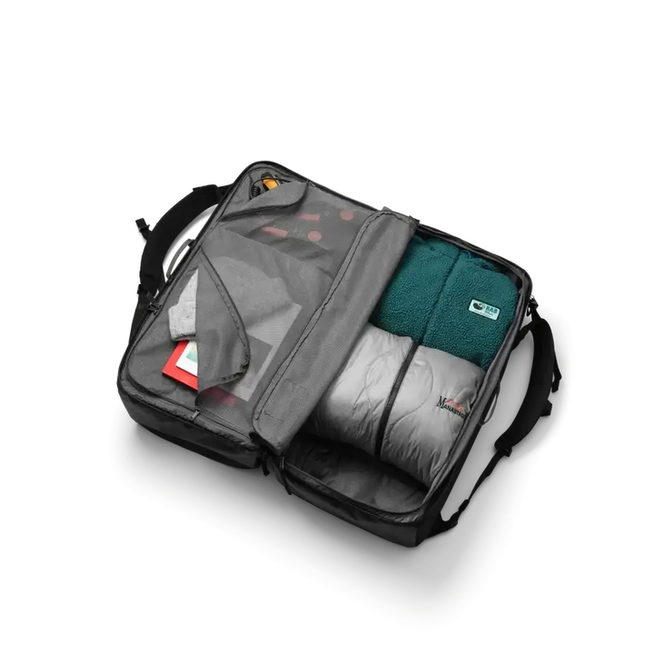 D_b_ Roamer Split Duffel 90L 
