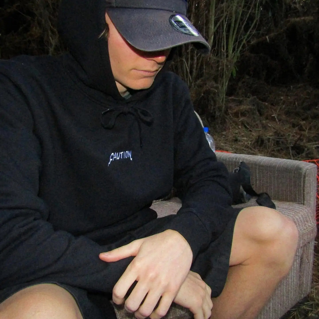 Caution Bolt Outline Heavy Hood Black S 