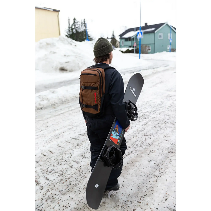 DaKine Mission Pro 18L Backpack 