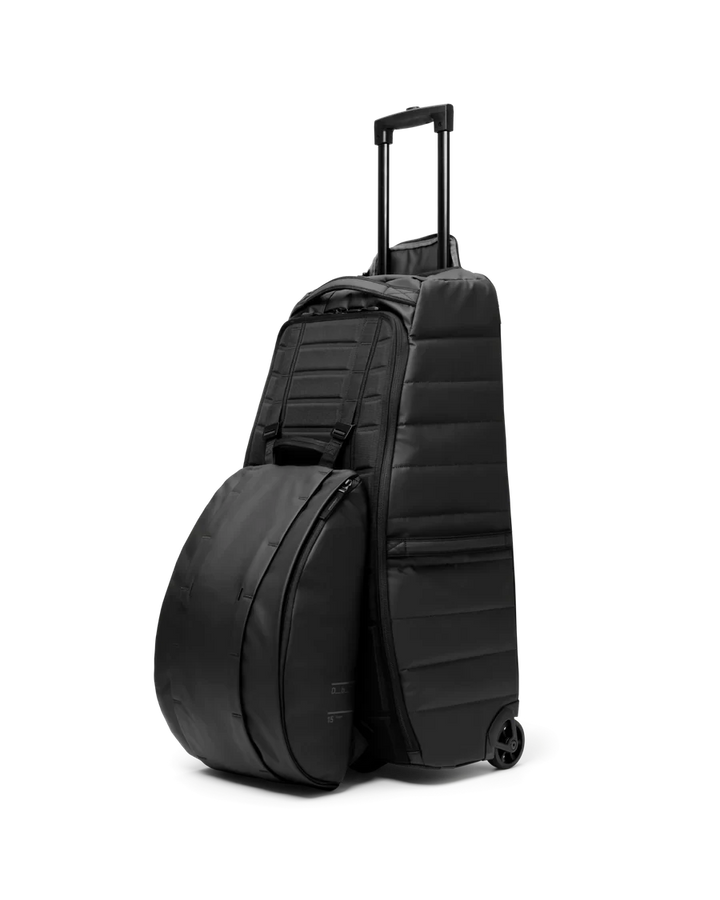 D_b_ Hugger Base 15L Backpack 
