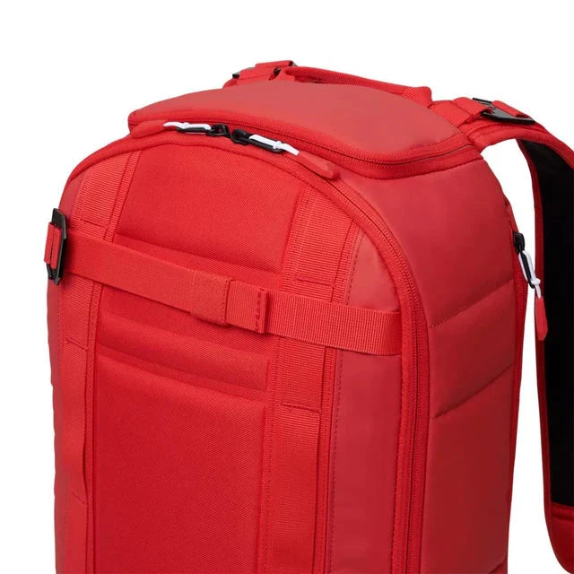 D_b_ THE BACKPACK RED 