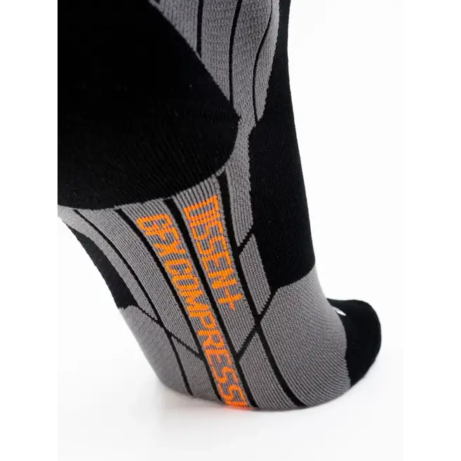 Dissent Labs Genuflex Compression Lo-Profile Padded Socks