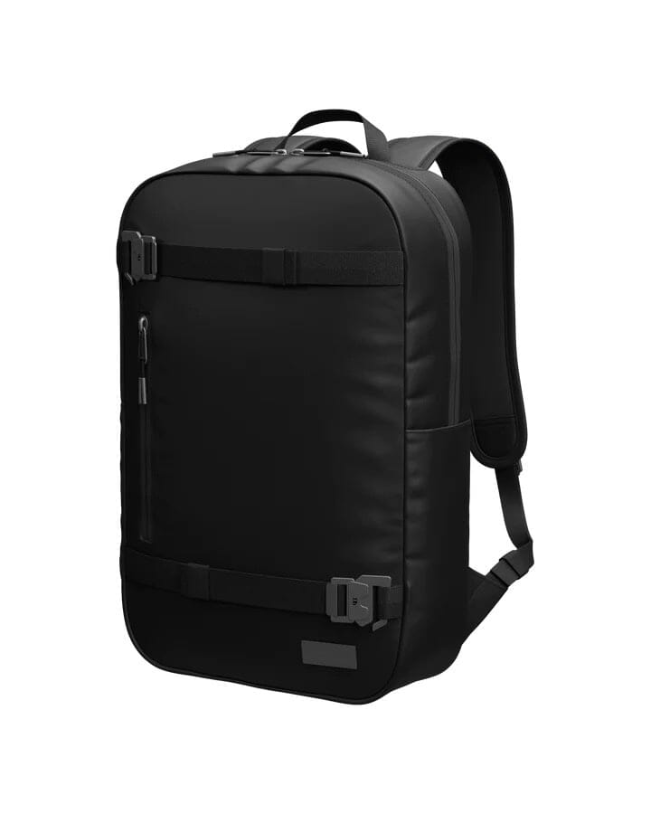 Douchebag Varldsvan 17L Backpack Black Out 