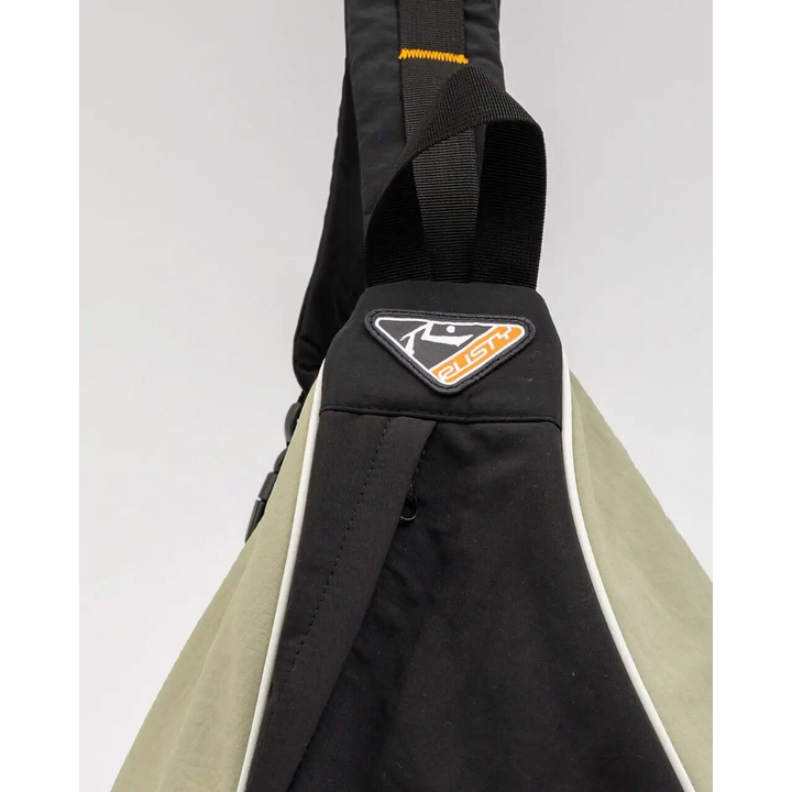 Rusty Trisector Sling Bag 