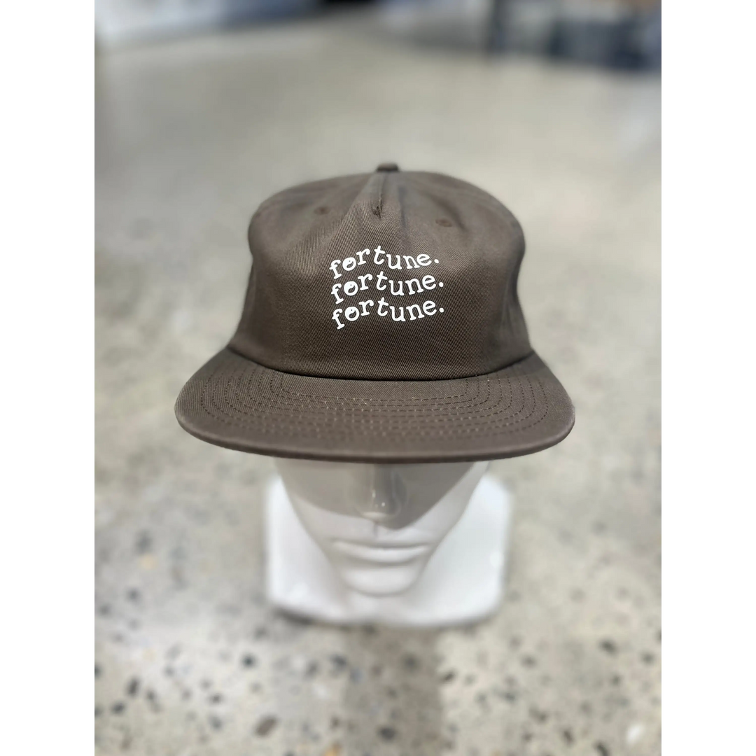 Fortune Flag Cap 