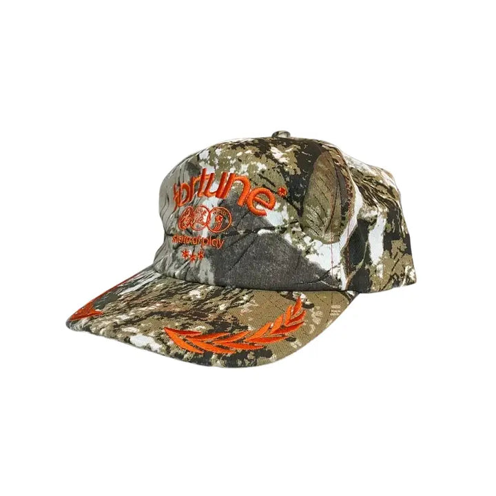 Fortune Wreath Cap - Camo