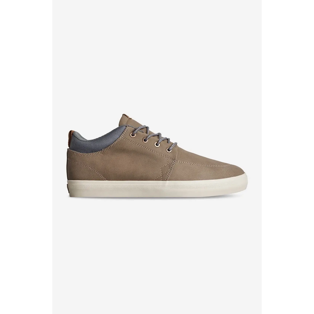 Globe GS Chukka Almond 7 