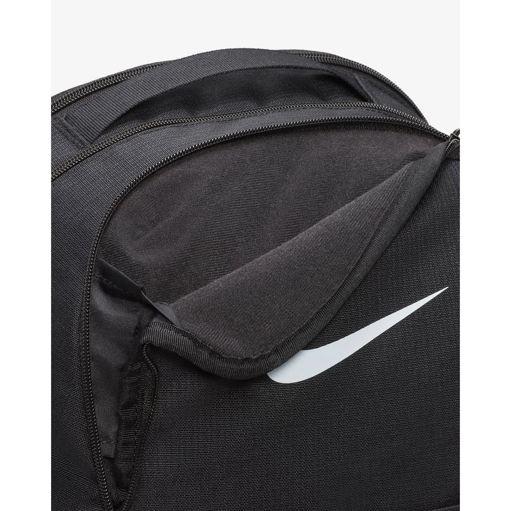 Nike Brasilia 9.5 M (24L) Backpack 