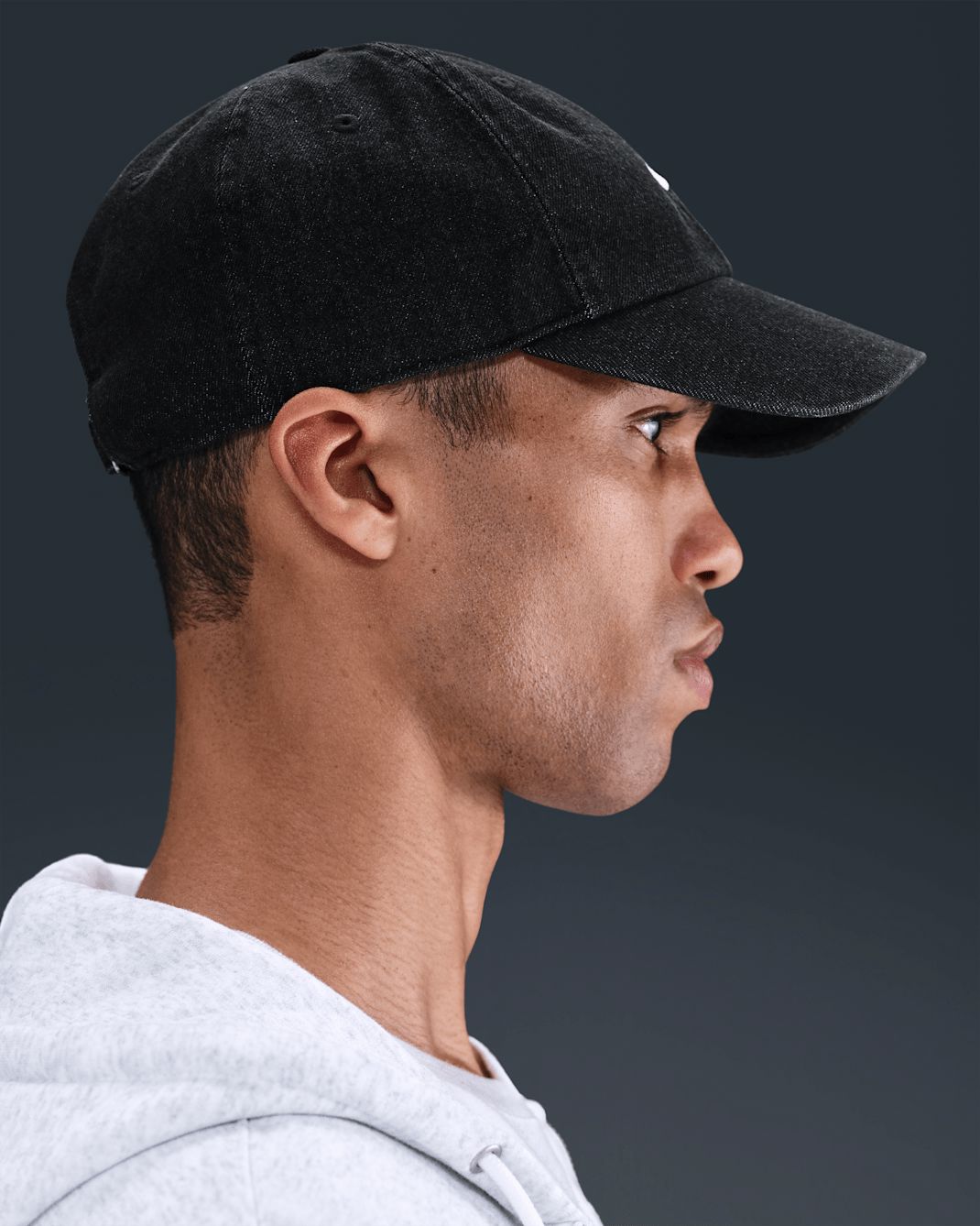 Nike Club Unstructured Denim Cap - Black / White 