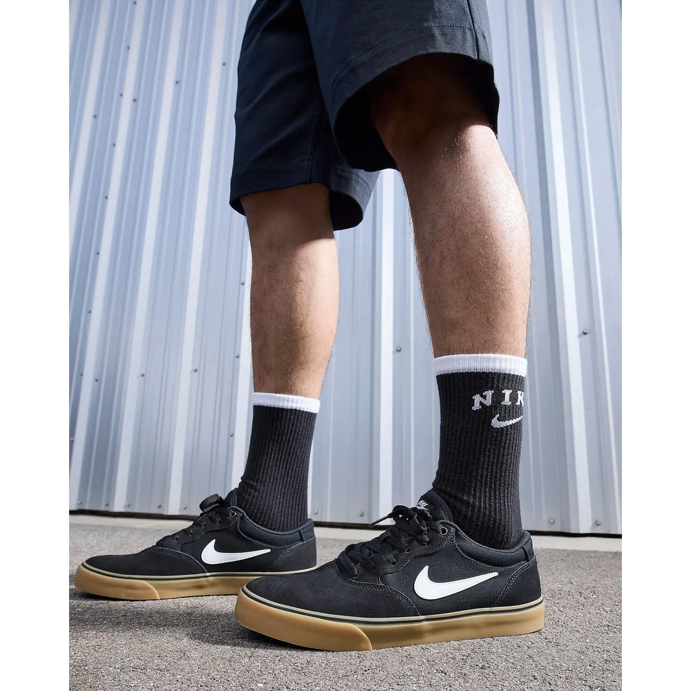 Nike SB Chron 2 - Black / Gum 