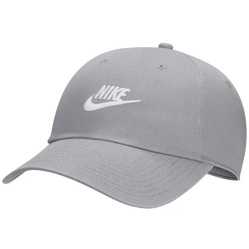 Nike SB Club Unstructured Futra Wash Cap Grey / White S/M 