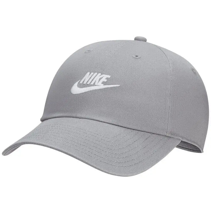 Nike SB Club Unstructured Futra Wash Cap Grey / White S/M 