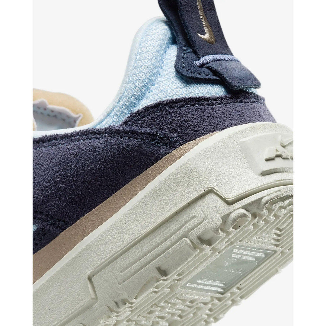 Nike SB Day One Youth Skate Shoes 