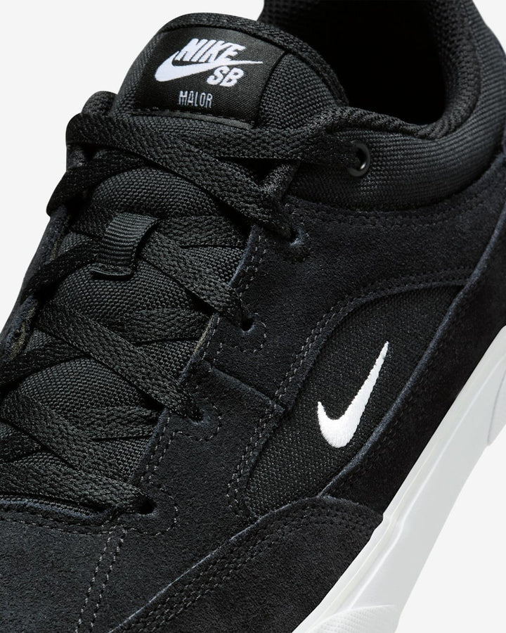 Nike SB Malor - Black / Black / White / White 