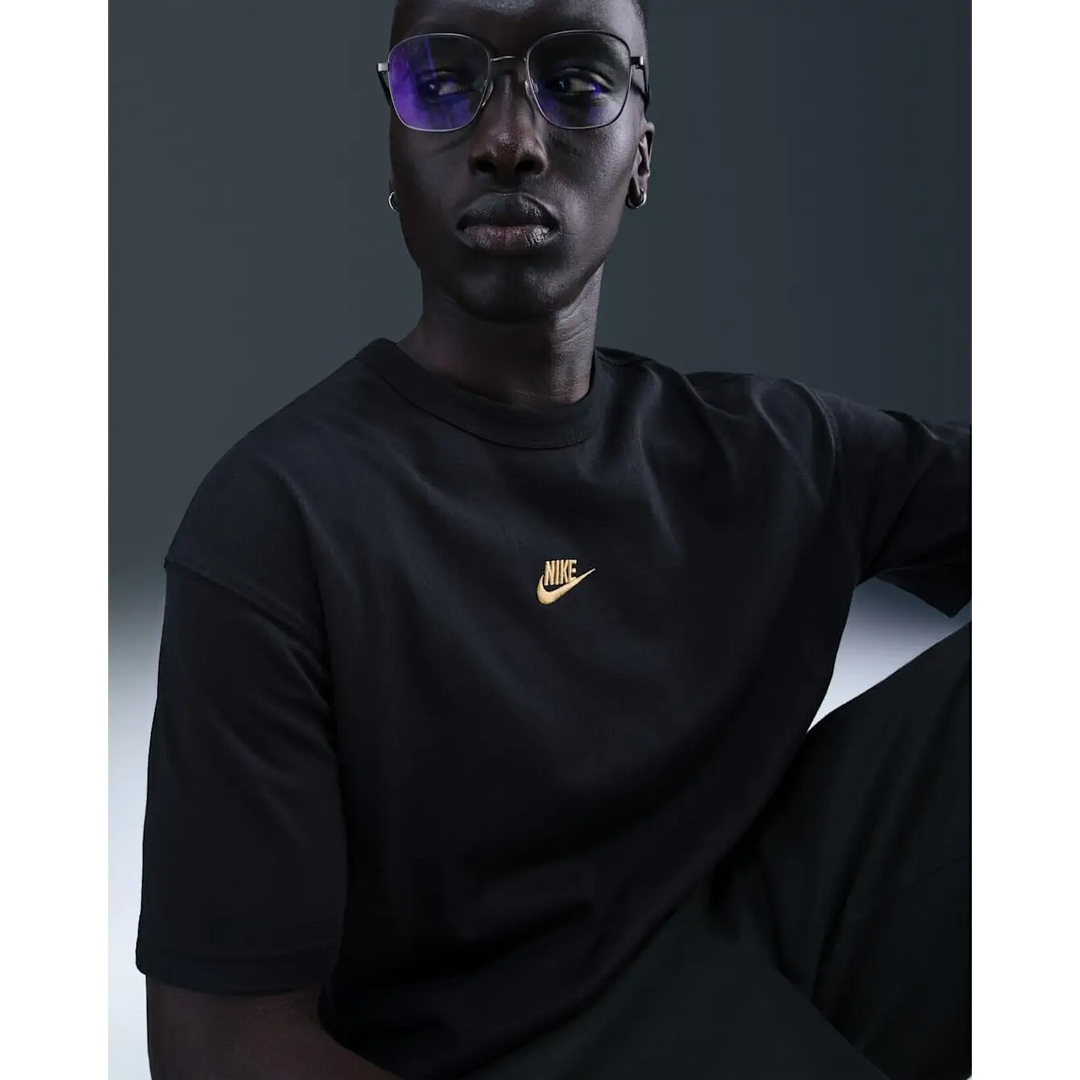 Nike Sportswear Premium Essentials Sustainable T-Shirt 