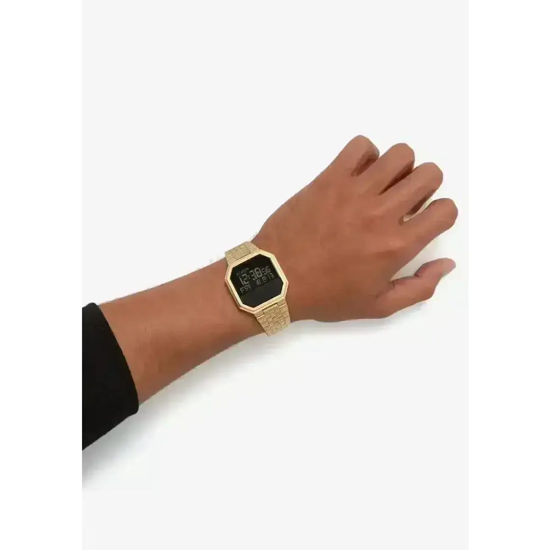 NIXON RE-RUN WATCH 
