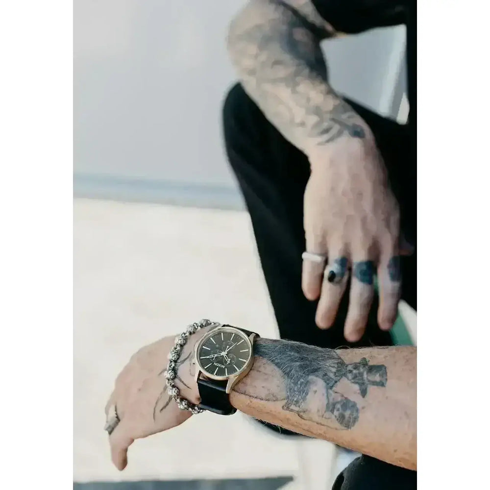 NIXON SENTRY CHRONO LEATHER WATCH 