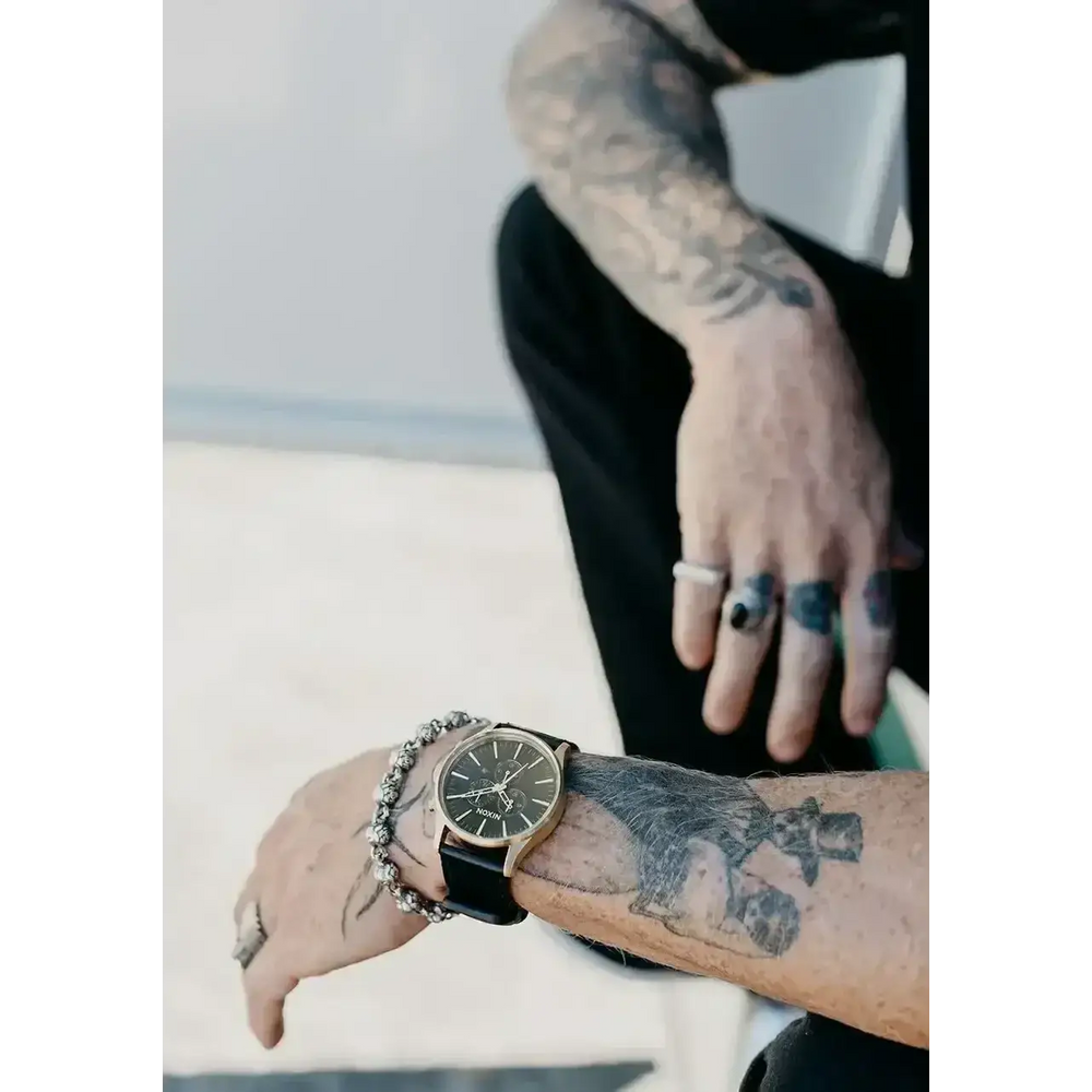 NIXON SENTRY CHRONO LEATHER WATCH 