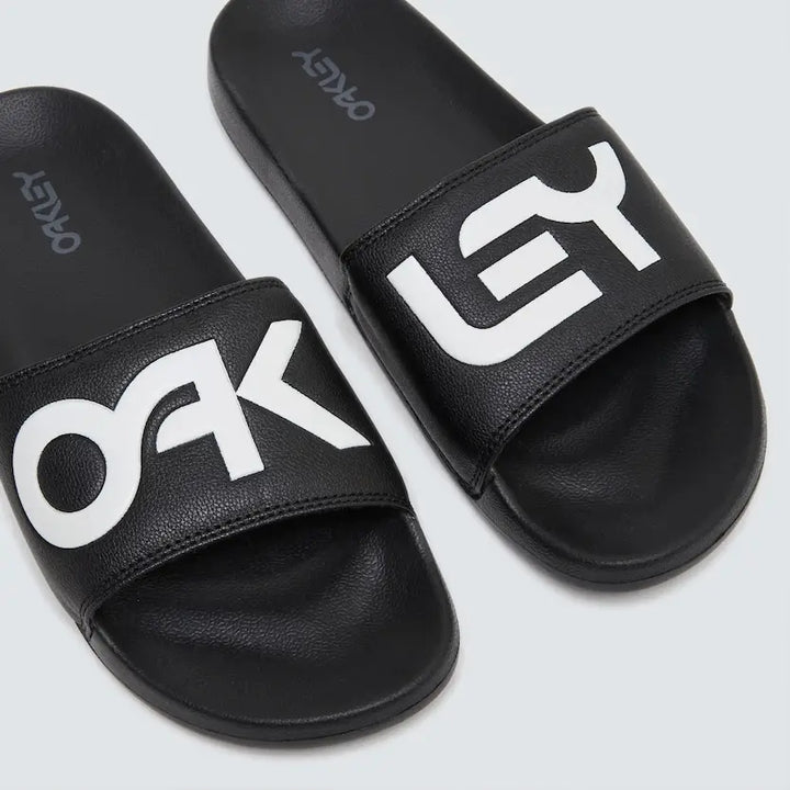 Oakley B1B 2.0 Slides