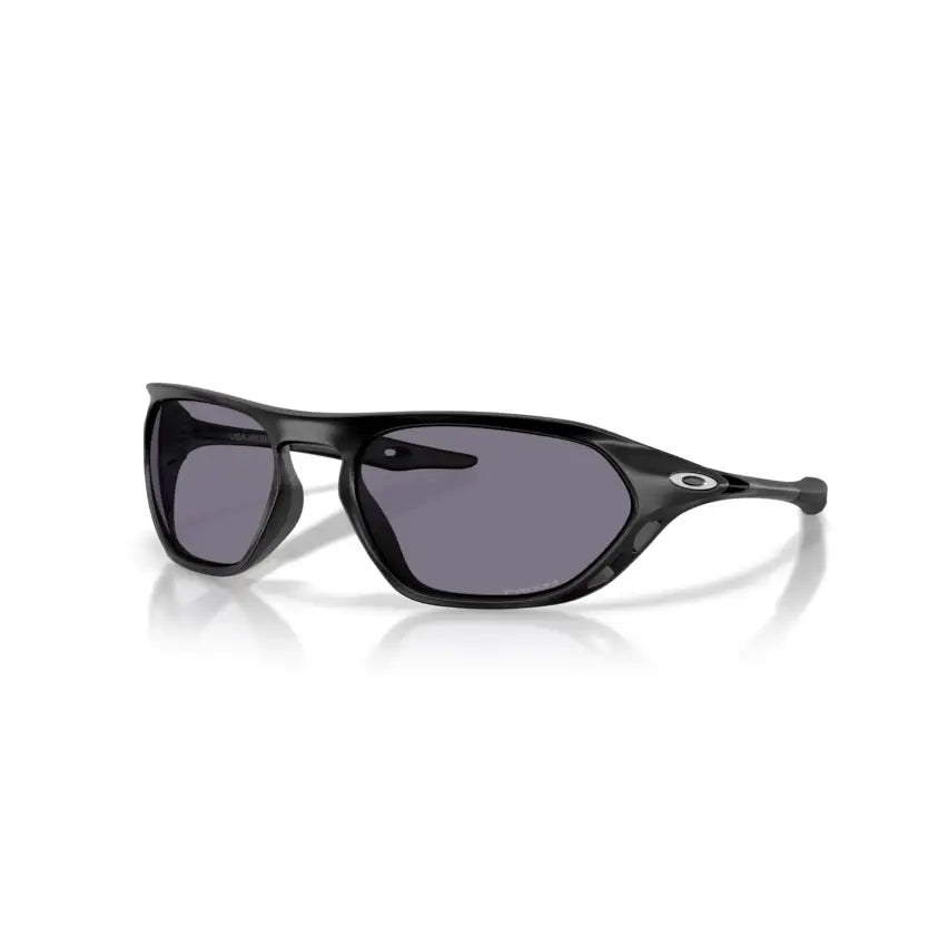 Oakley Cage Jacket Sunglasses - Matte Black / Prizm Grey