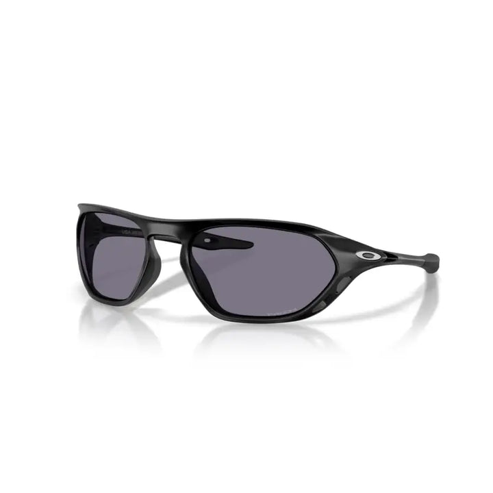 Oakley Cage Jacket Sunglasses - Matte Black / Prizm Grey