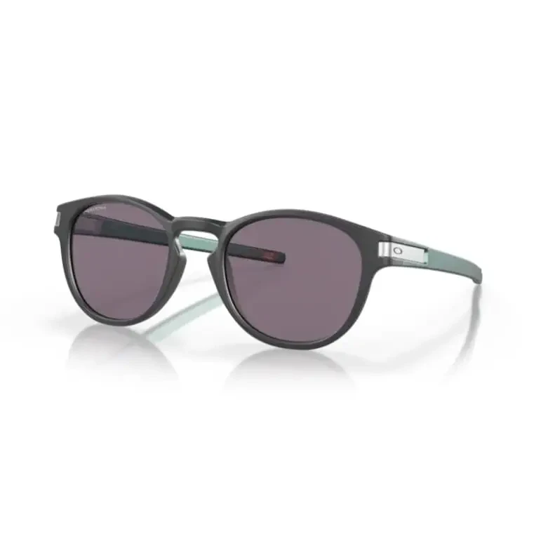 Oakley Latch Sunglasses Matte Carbon / Prizm Grey 