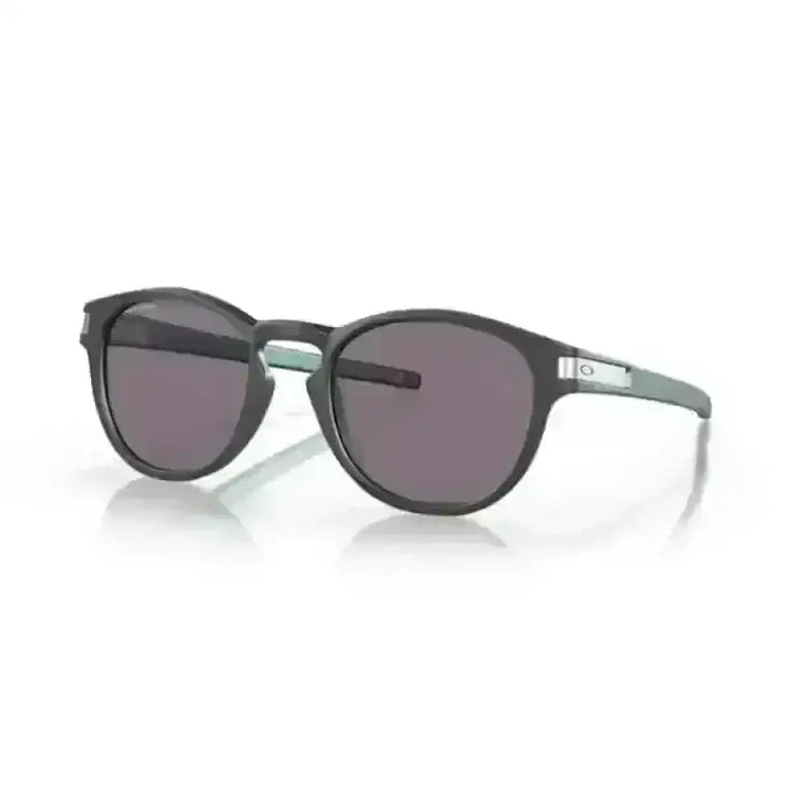 Oakley Latch Sunglasses Matte Carbon / Prizm Grey 