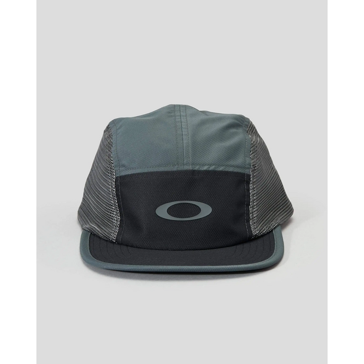 Oakley Latitude Arc Cap Blackout 