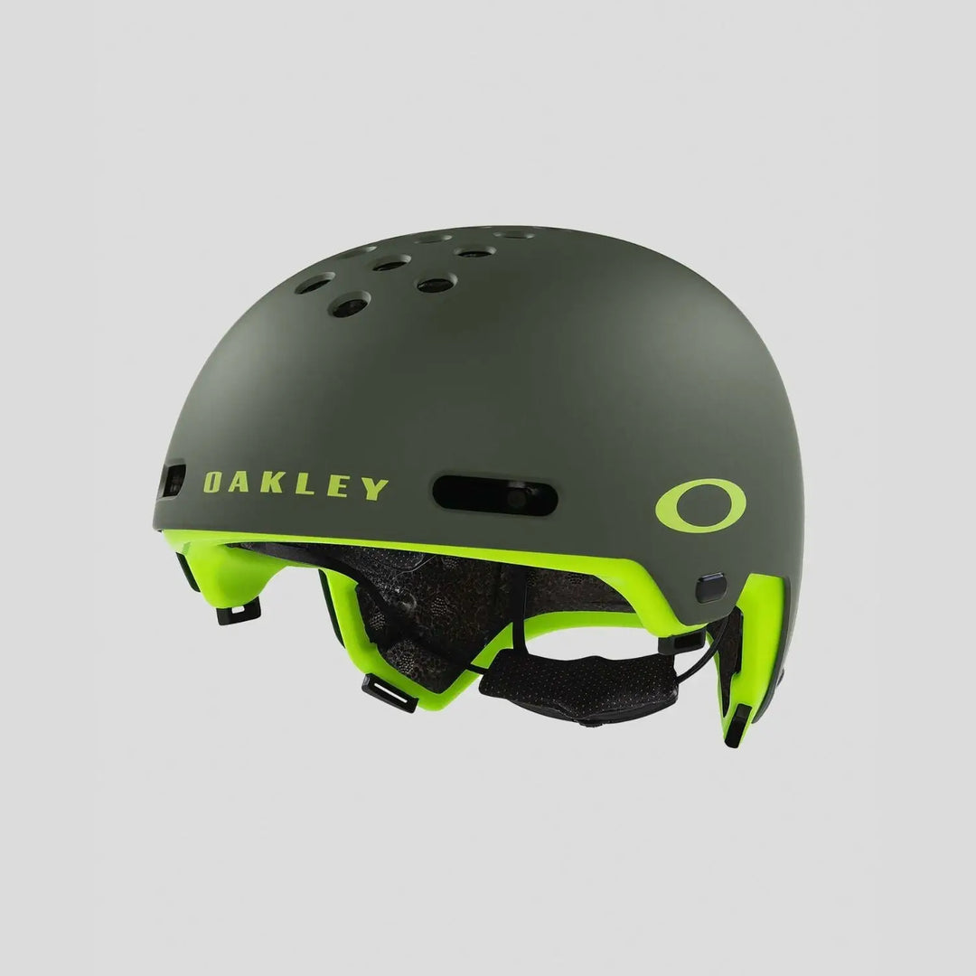Oakley ST1 MIPS Skate Helmet 