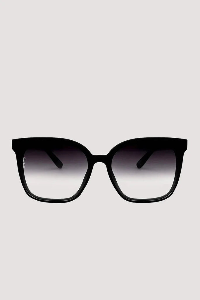 Otra Betty Sunglasses Black / Smoke Fade 