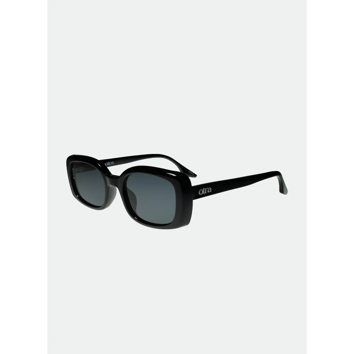 Otra Daisy Sunglasses Black / Smoke 