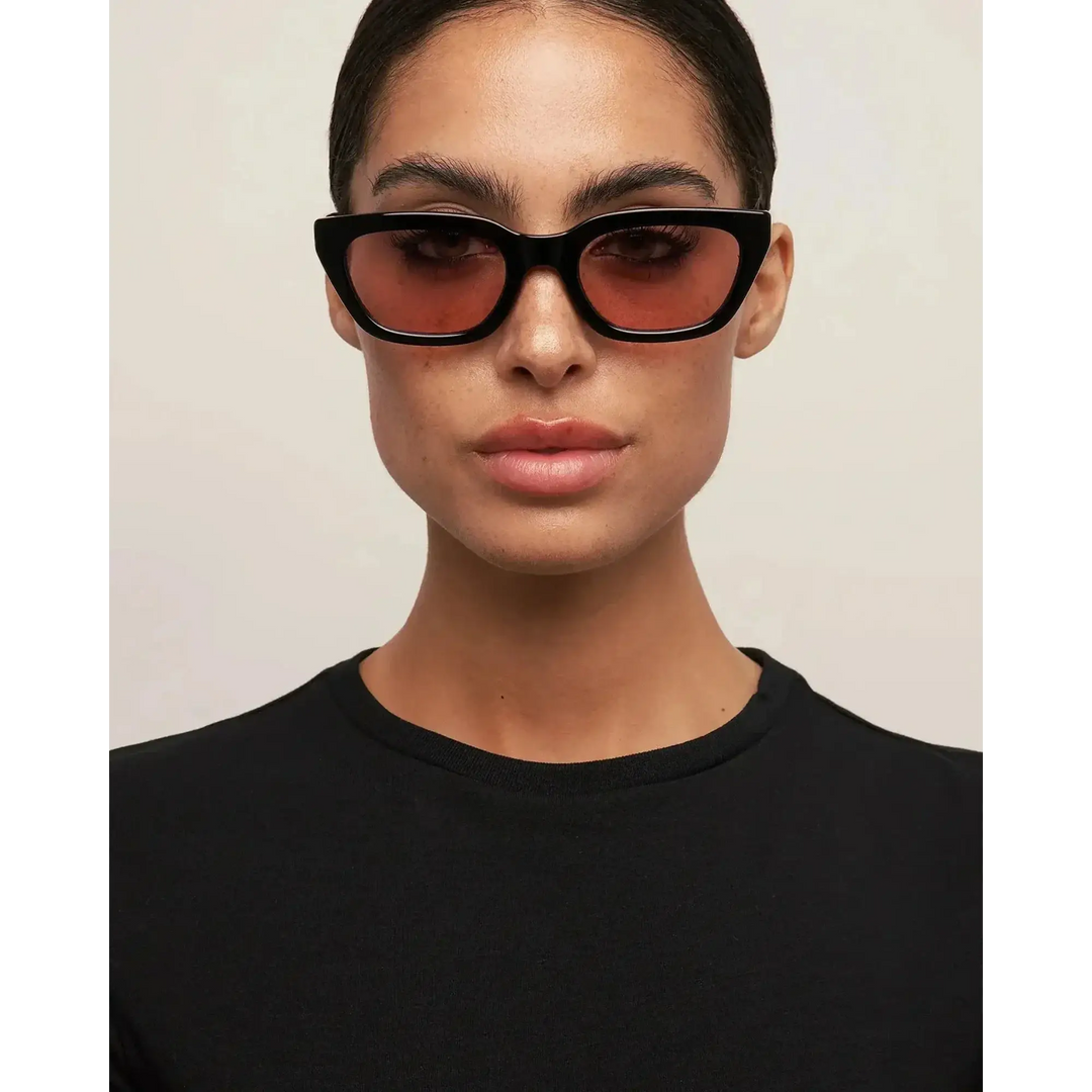 Otra Nove Sunglasses 